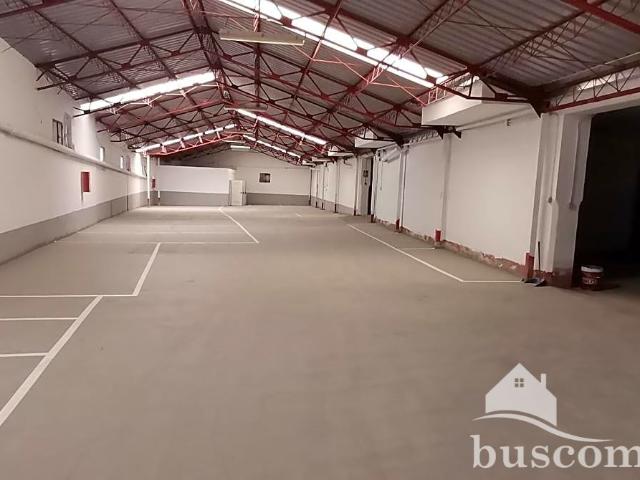 Garaje en alquiler en Linares