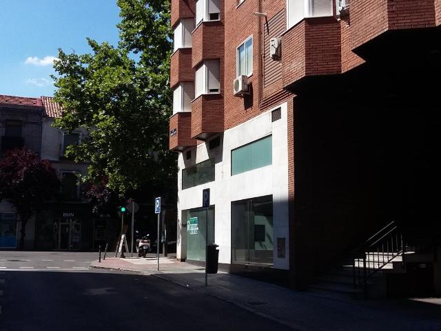 Garaje en alquiler en Chamartín, Madrid
