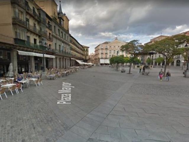 Local Comercial en alquiler en Zamarramala, Segovia