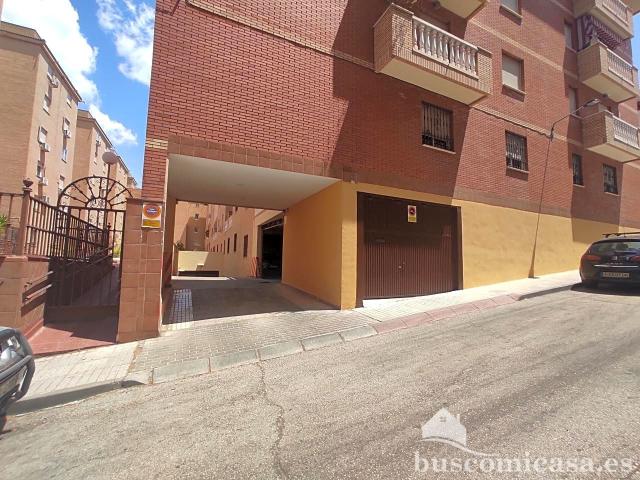 Parking en alquiler en Linares