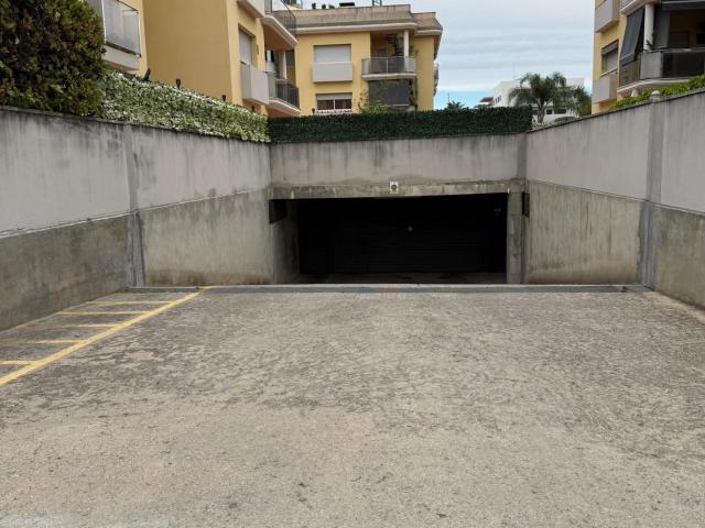 Garaje en venta en Garraf, Catalunya