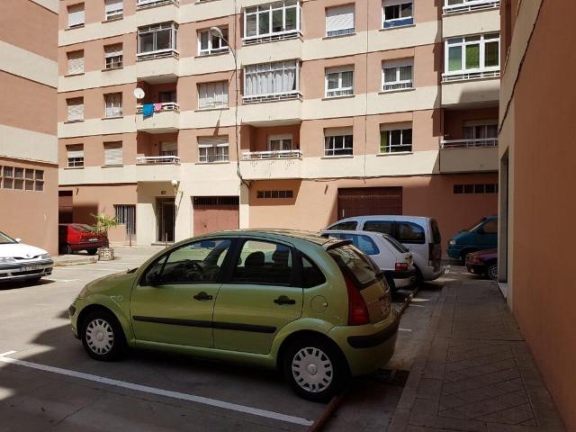 Garaje en venta en San Lorenzo - La Palomera - San Mamés, León