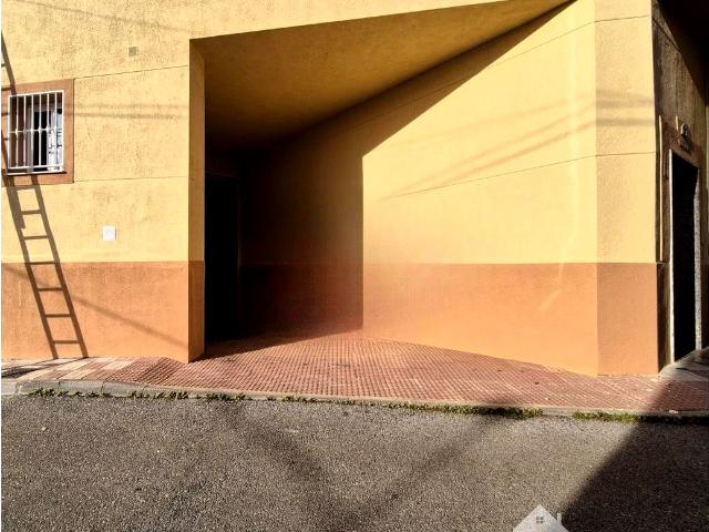 Garaje en venta en Comarca de la Vega de Granada, Andalucía