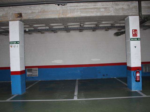 Garaje en venta en Iruñerria, Navarra