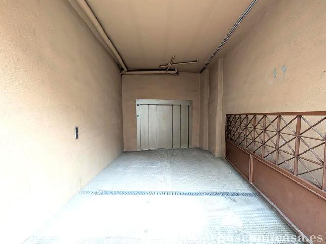 Garaje en venta en Linares, Andalucía