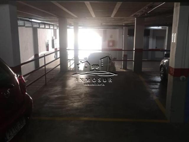 Garaje en venta en Lucena, Andalucía
