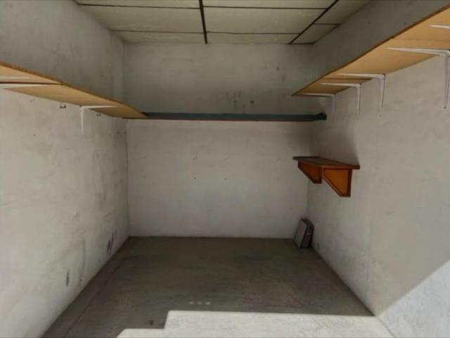 Garaje en venta en Lucena, Andalucía