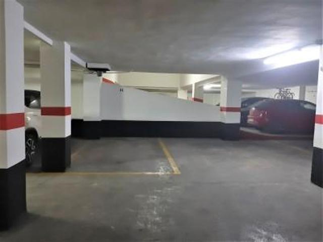 Garaje en venta en Mislata, La Paz