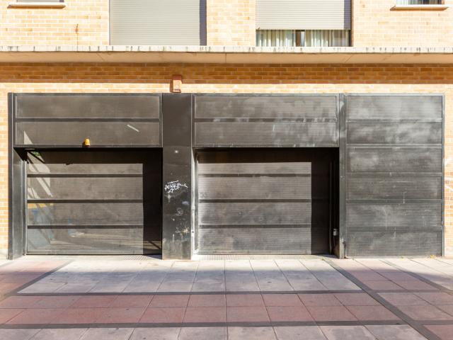 Garaje en venta en Rochapea, Iruñerria