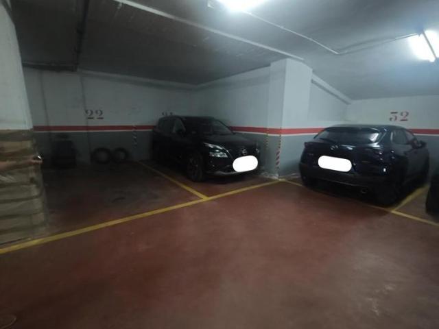Garaje en venta en Miralvalle, Plasencia