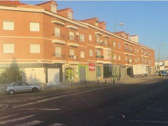 Local Comercial en venta en Yuncos, Castilla-La Mancha