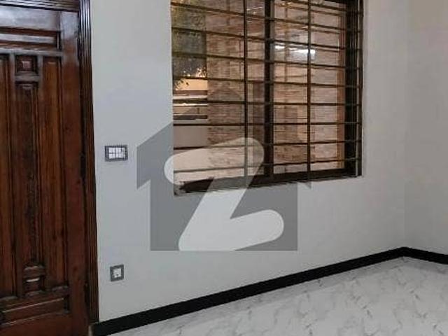 Building for rent in Islamabad