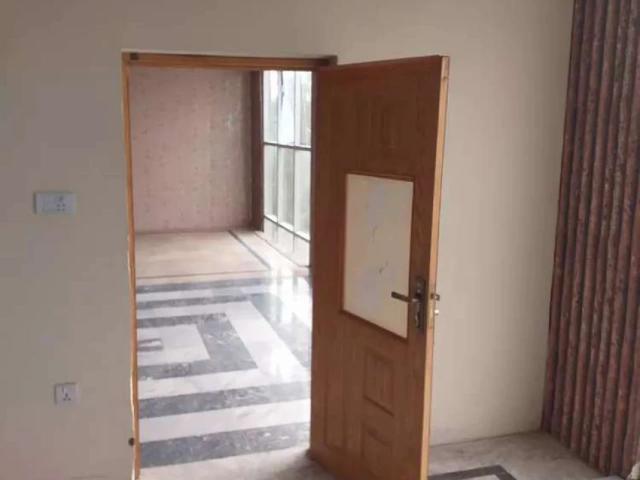 Commercial for rent in زون 2, وفاقی دارالحکومت اسلام آباد