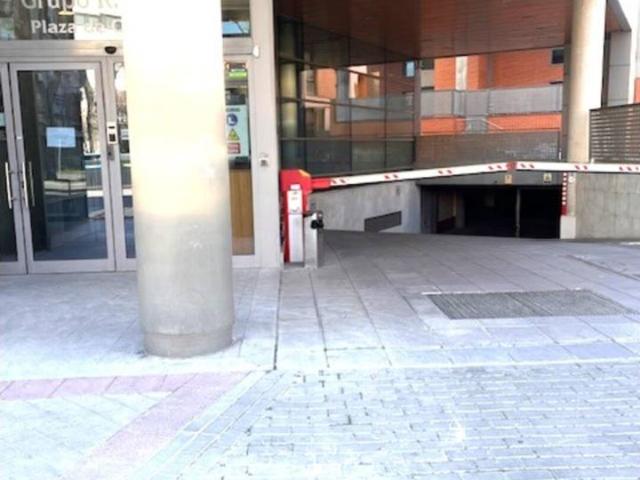 Garaje en venta en Madrid, Cortes