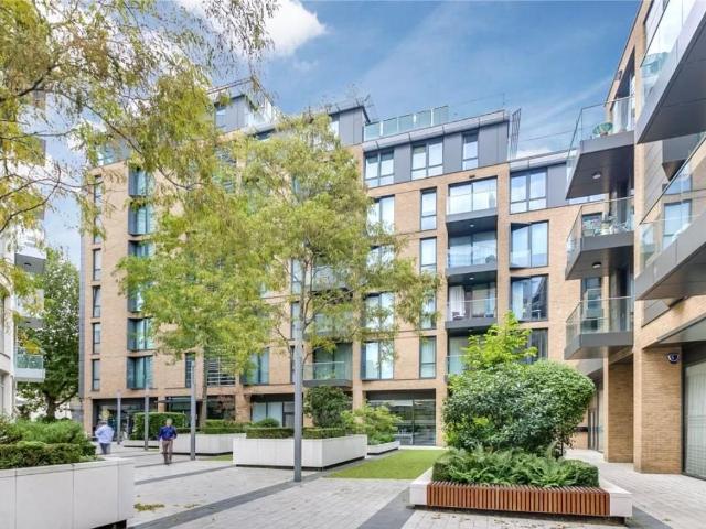 Apartment for rent in Putney Plaza, Greater London