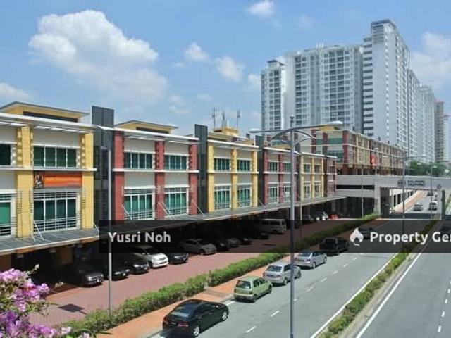 Office for sale in Petaling, Damansara Damai