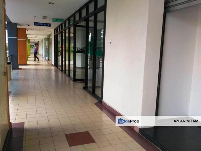 Shop for sale in Petaling, Damansara Damai