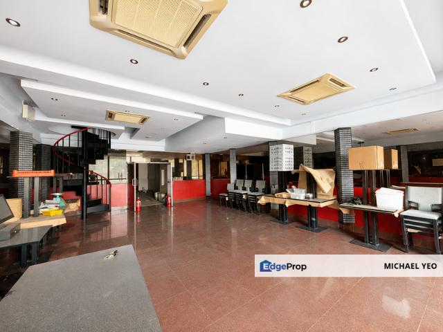 Shop for sale in Petaling, Damansara Damai
