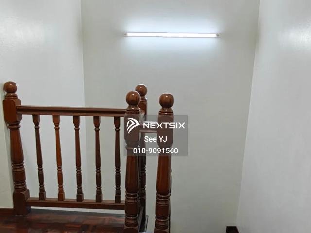 Shop for sale in Petaling, Damansara Damai