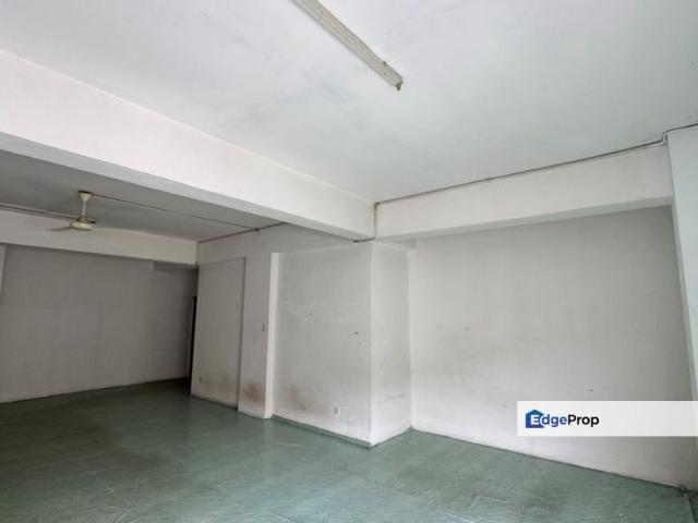 Shop for rent in Bandar Menjalara, Kepong