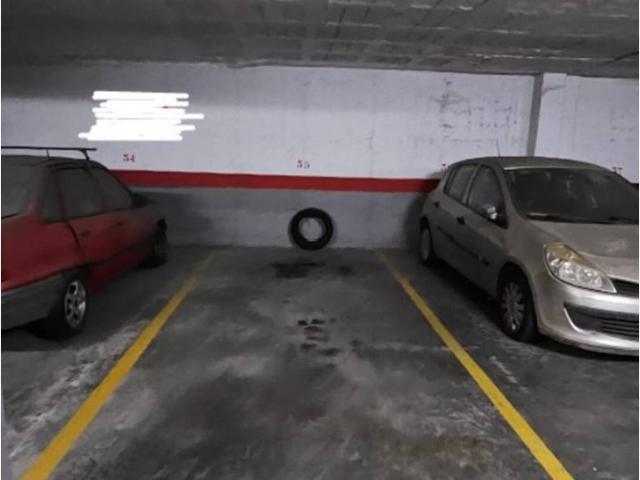 Garaje en venta en Torre de Benagalbón, La Axarquía