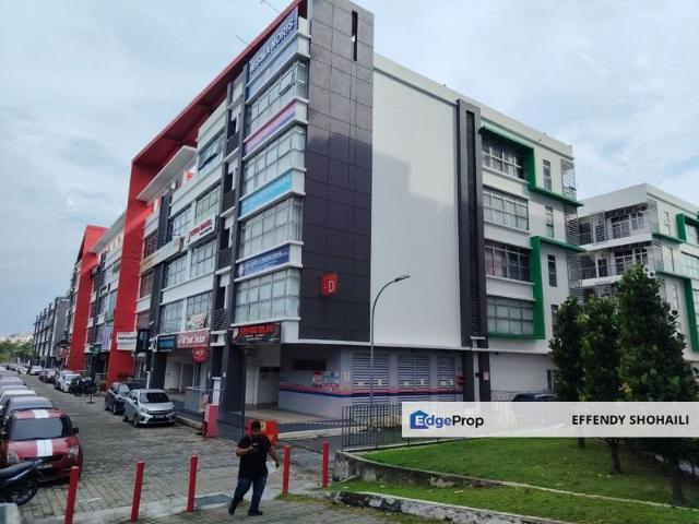 Shop for sale in Kajang, Langat