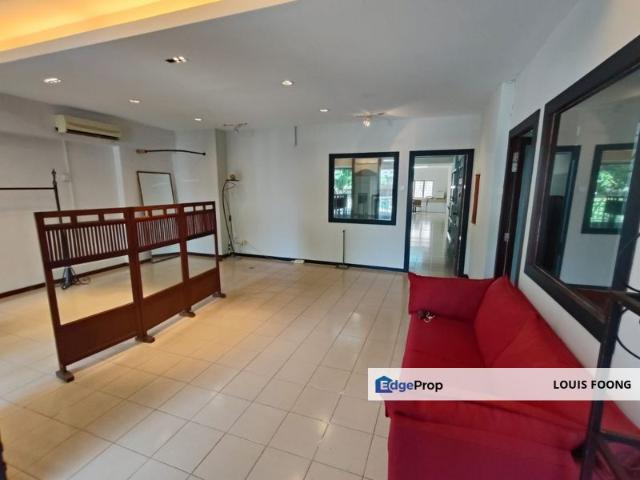 Shop for sale in Kuala Lumpur, Country Heights Damansara