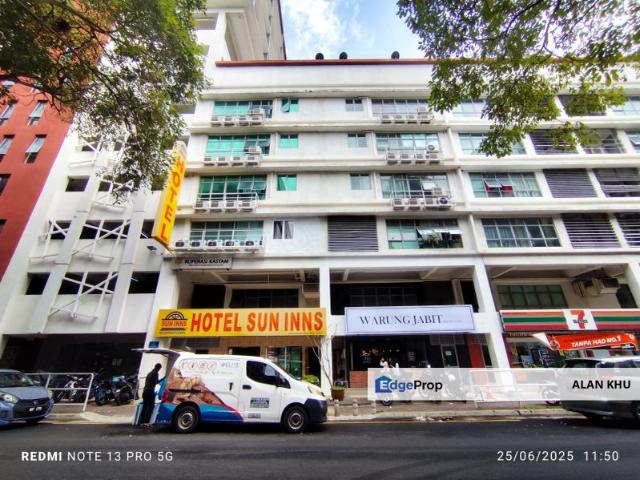 Shop for sale in Petaling, Damansara Damai