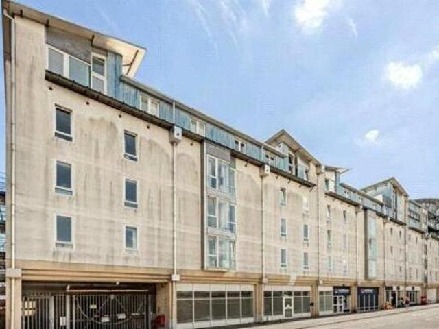 House for sale in Swindon, England