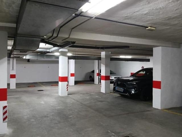Garaje en venta en Comarca de la Vega de Granada, Andalucía