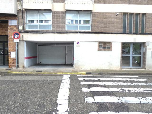 Garaje en venta en Distrito Rural, Zaragoza