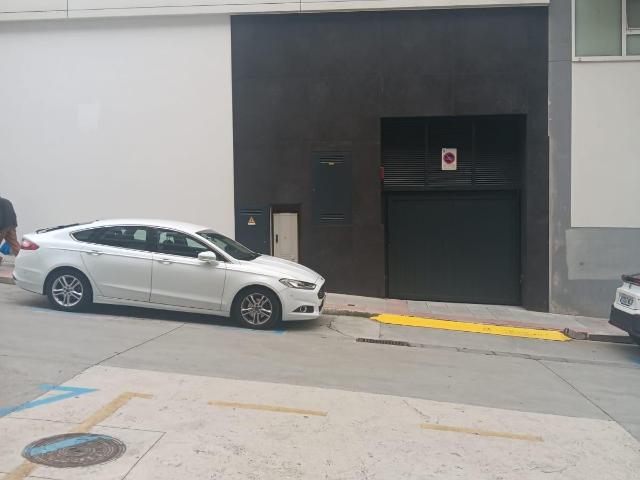 Garaje en alquiler en Paseo das Pontes, A Coruña