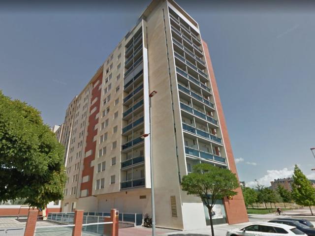 Garaje en venta en Flores del Sil, El Bierzo