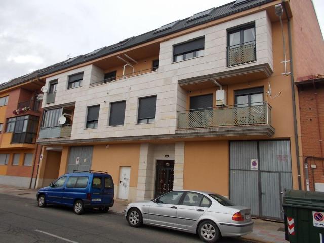 Garaje en venta en Oteruelo de la Valdoncina, León