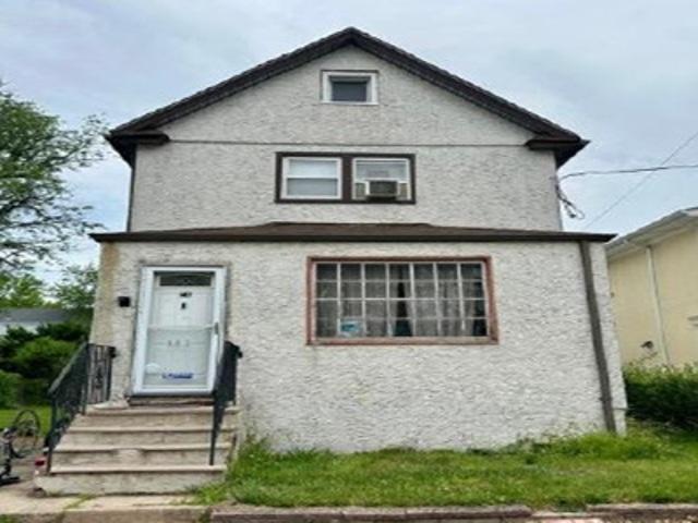 House for sale in Bergenfield, New Jersey