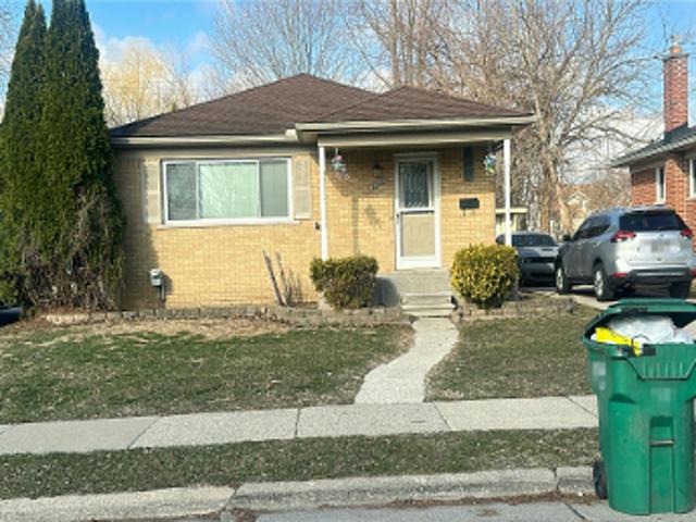 House for sale in Eastpointe, Macomb County