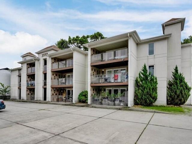 Condo for sale in Norfolk