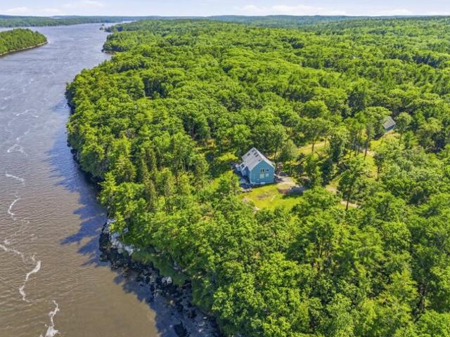 House for sale in Phippsburg, Maine