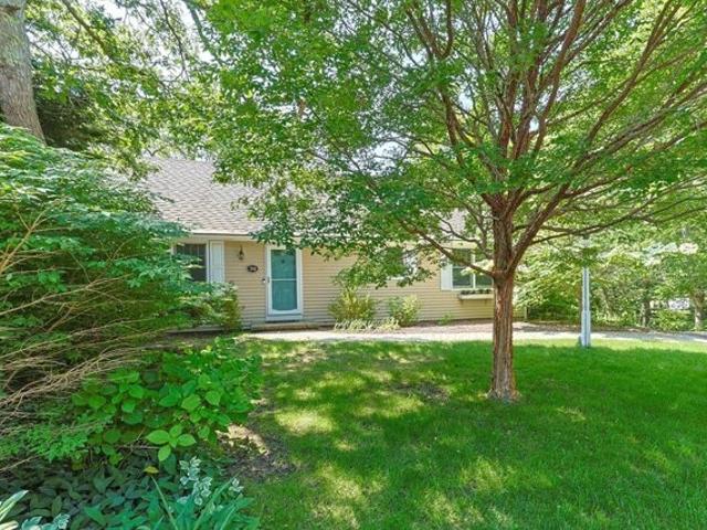 House for sale in Brewster