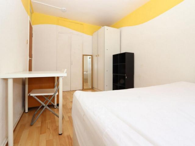 Room for rent in Globe Town, Greater London