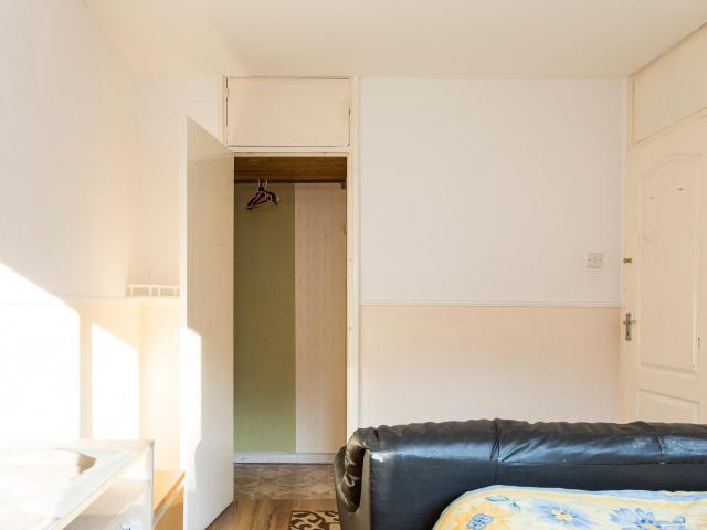 Room for rent in St. George in the East, Cat Hill