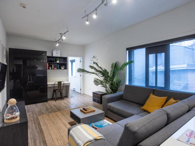 Room for rent in Montreal