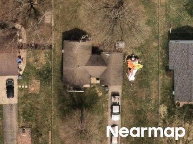 House for sale in Portage