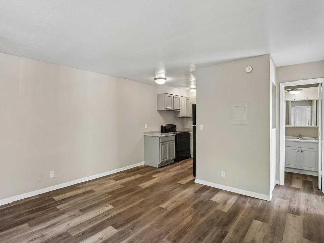 Apartment for rent in Maywood, Independence