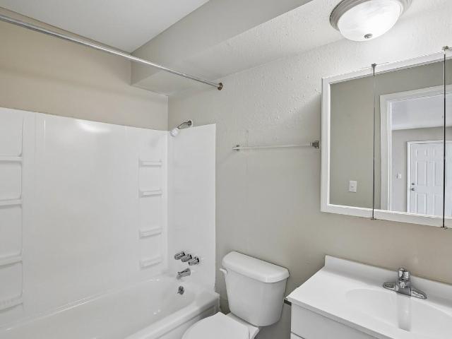 Apartment for rent in Maywood, Independence