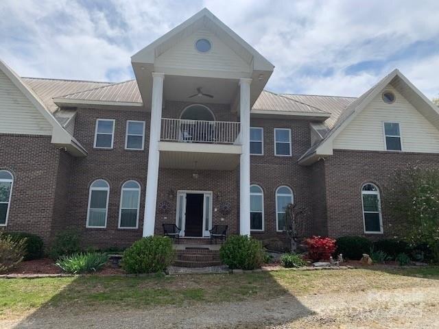 House for sale in Hendersonville