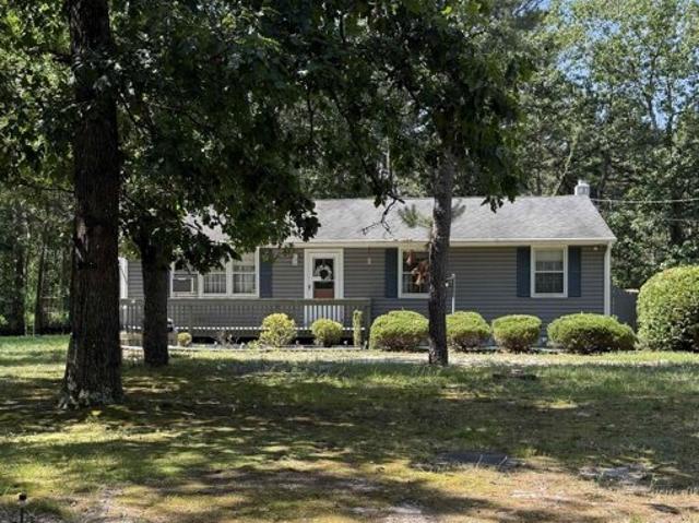 House for sale in Elwood, New Jersey