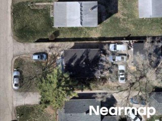 House for sale in Aurora, Illinois