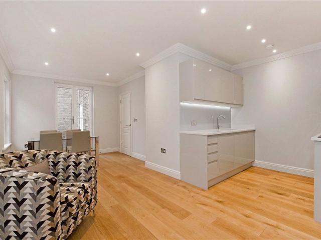 Apartment for rent in Angel, Greater London