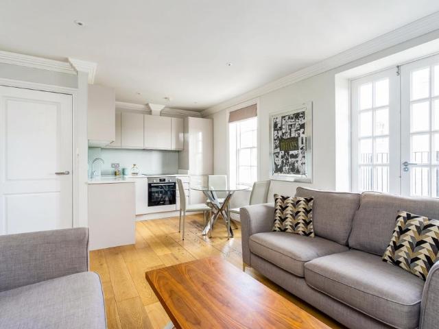 House for rent in Islington, Canonbury